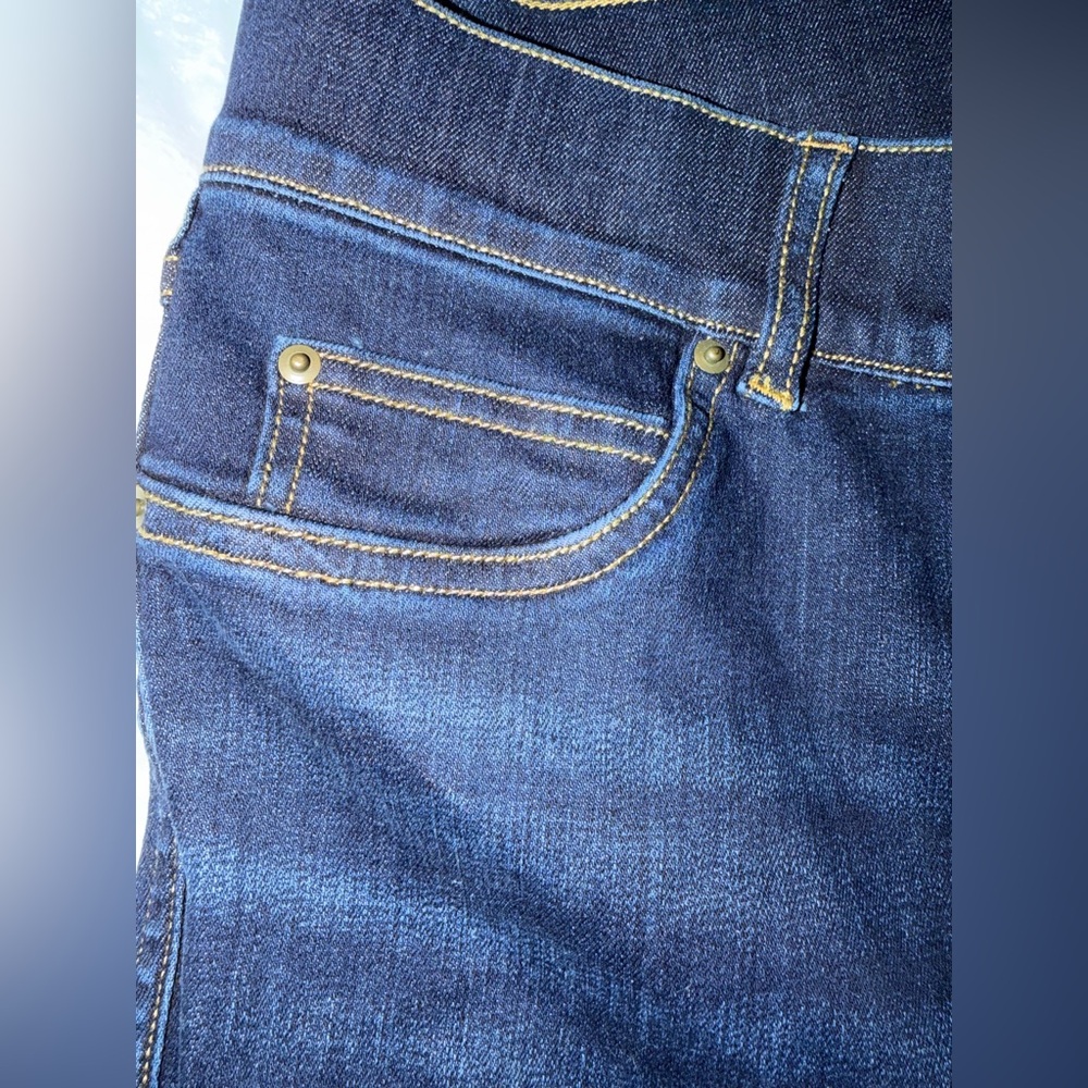 Spanx Women's Blue Skinny Jeans - Picture 2 of 8